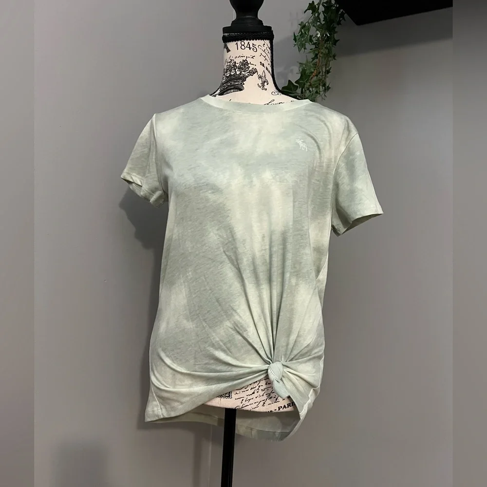 NWOT Abercrombie Kids Tie Dye Knot Front Top